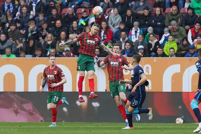 浓眉缺阵詹姆斯空砍39+7+6 湖人不敌灰熊2连败